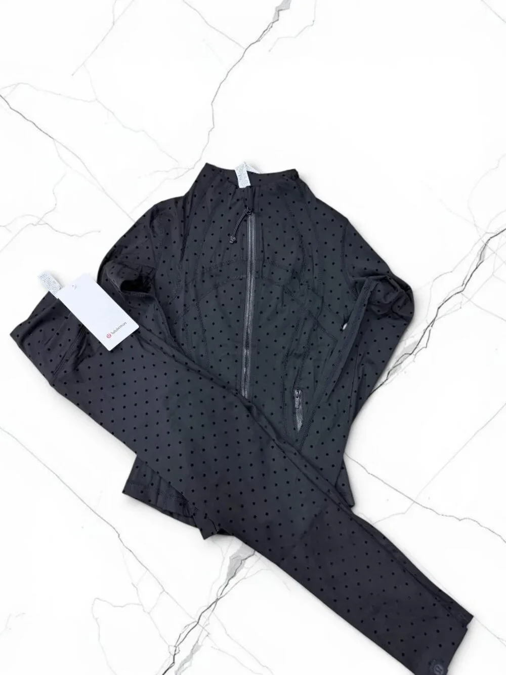 Lululemon Women's Black Polka Dot Full Zip Athletic Jacket Size 4